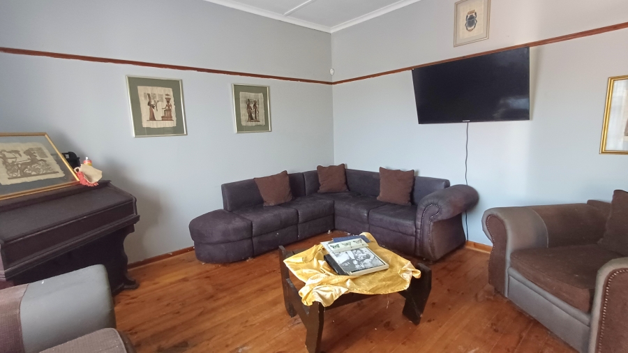 3 Bedroom Property for Sale in Van Riebeeck Hoogte Eastern Cape